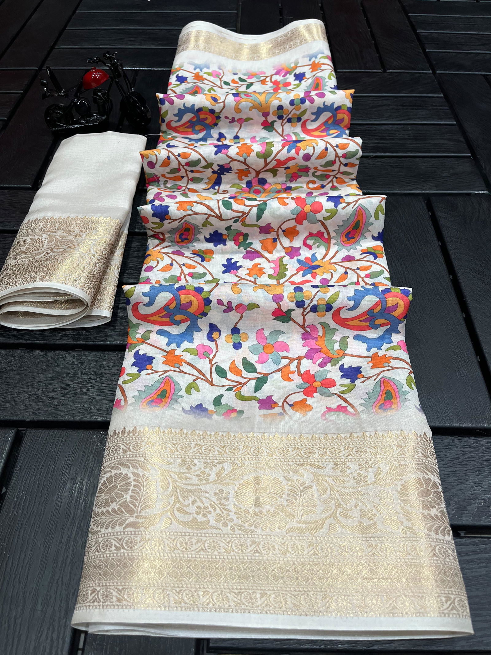 Wow Printed Designer Kalamkari Dola Silk Sarees Wholesale Price In Surat